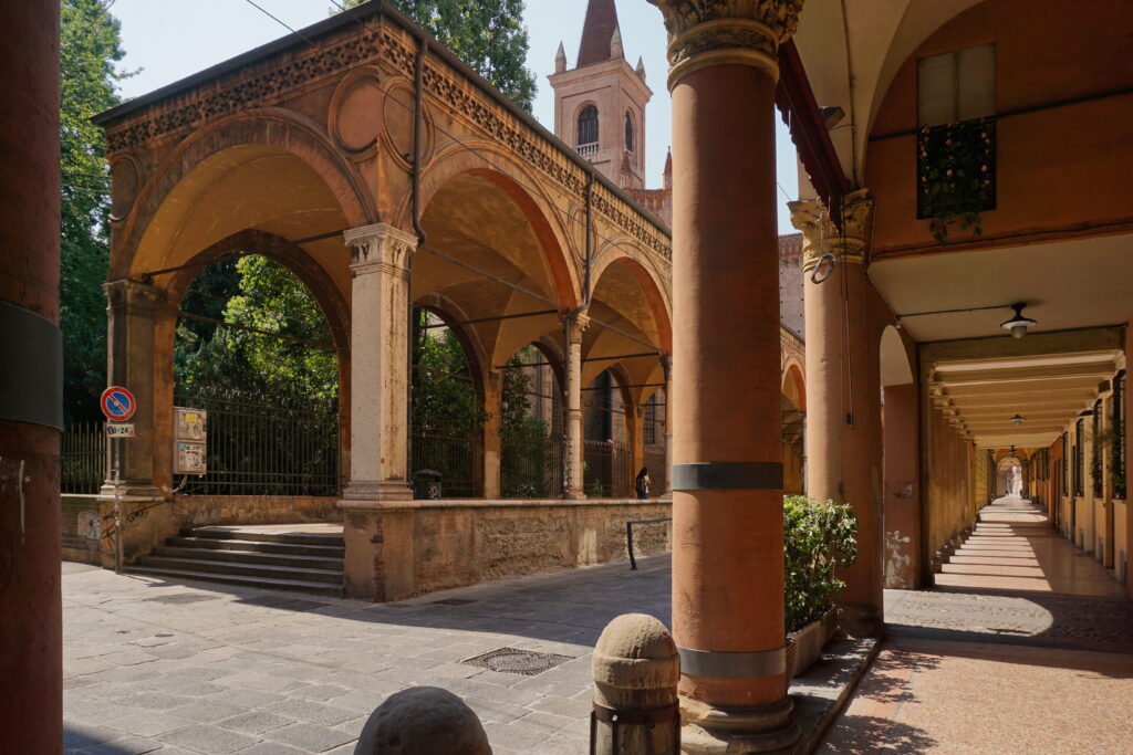 ボローニャのポルティコ群