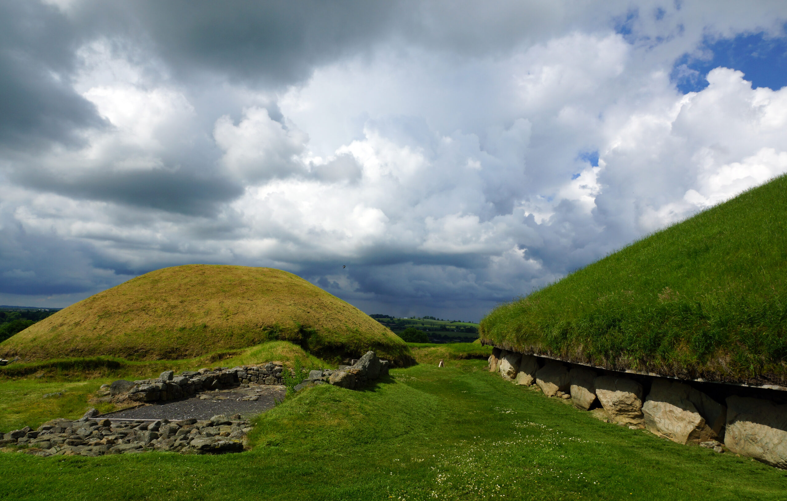 ブルー・ナ・ボーニャ：ボイン渓谷の考古遺跡群