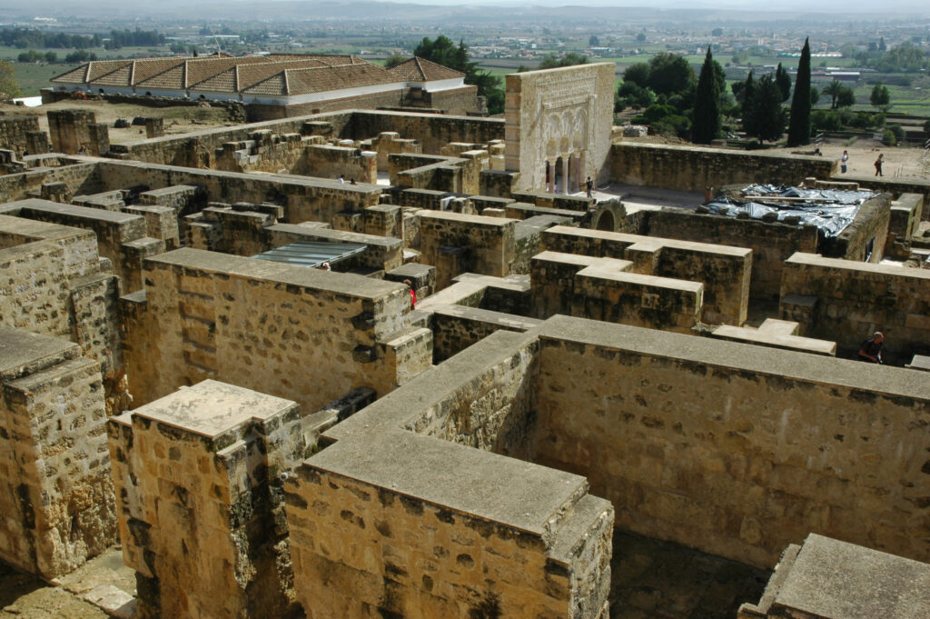 メディナ・アサーラのカリフ都市