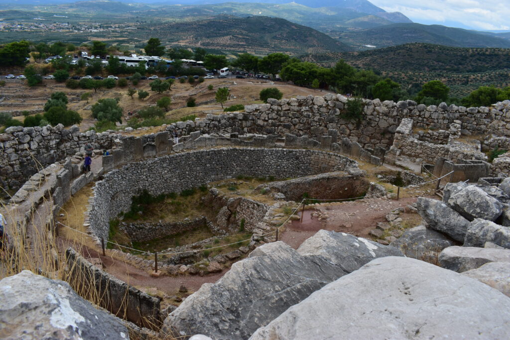 ミケーネとティリンスの考古遺跡