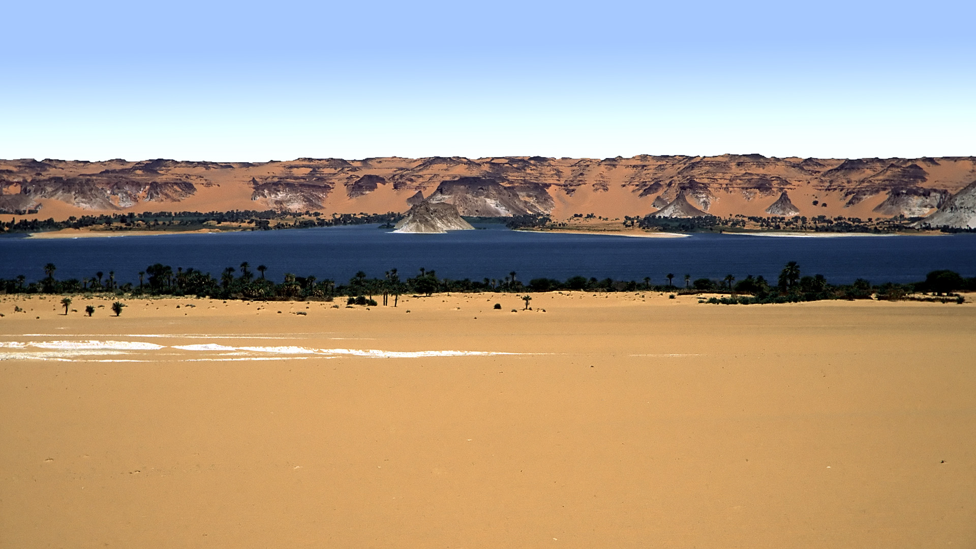 ウニアンガ湖群