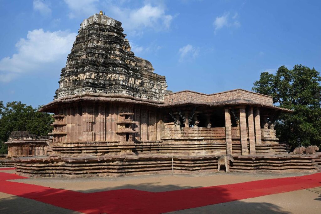 テランガーナ州のカカティーヤ・ルドレシュワラ（ラマッパ）寺院