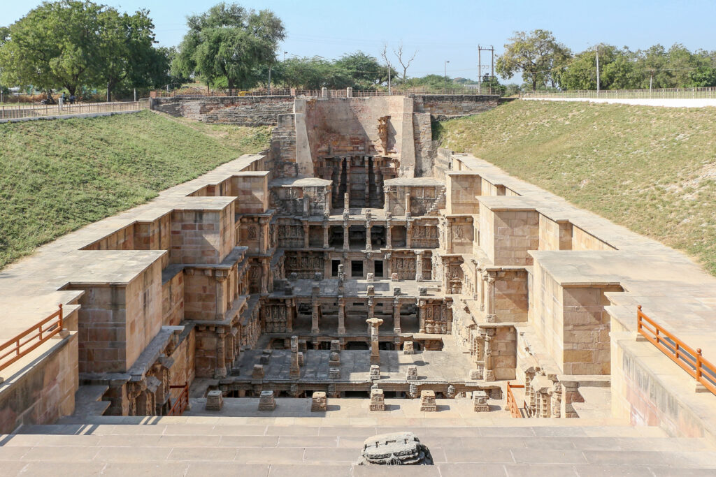 ラニ・キ・ヴァヴ：グジャラト州パタンにある王妃の階段井戸