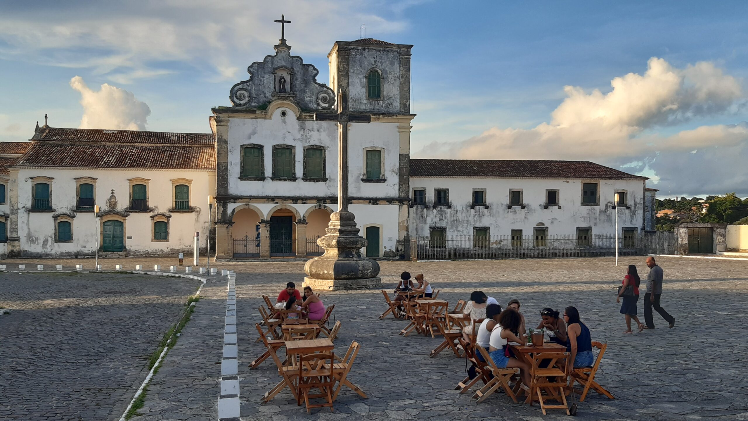 サン・クリストヴァンのサン・フランシスコ広場