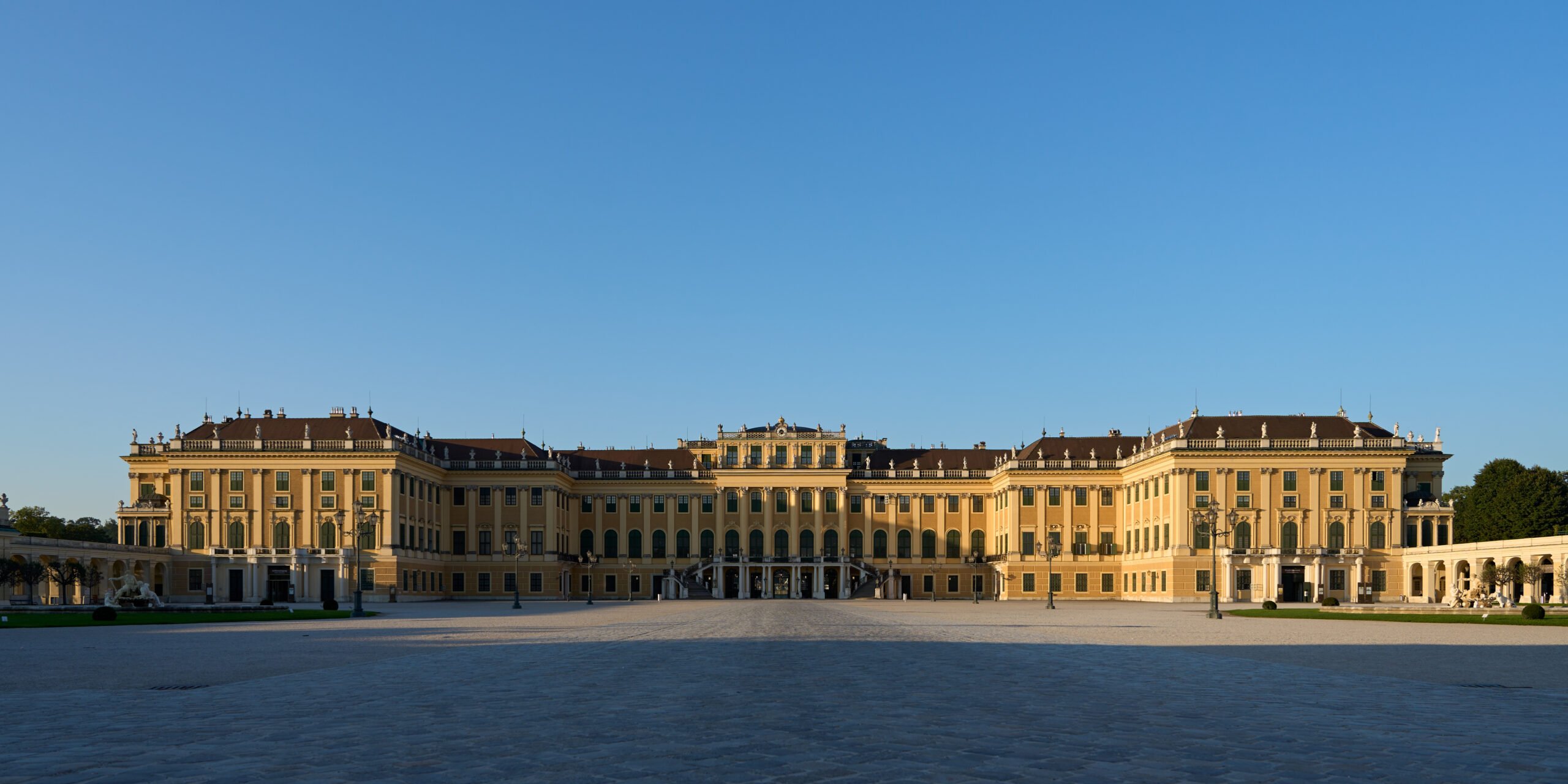 シェーンブルン宮殿と庭園