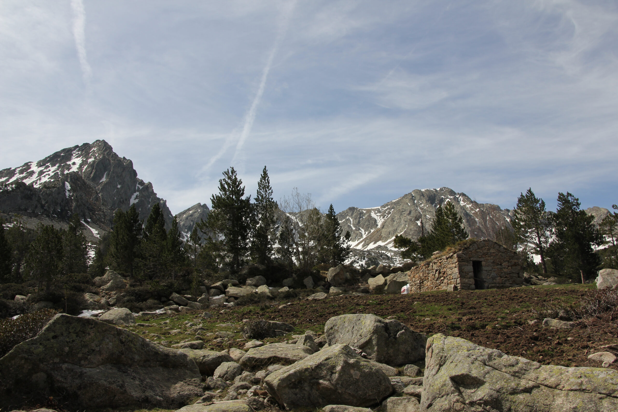 マドリウ・パラフィタ・クラロー渓谷